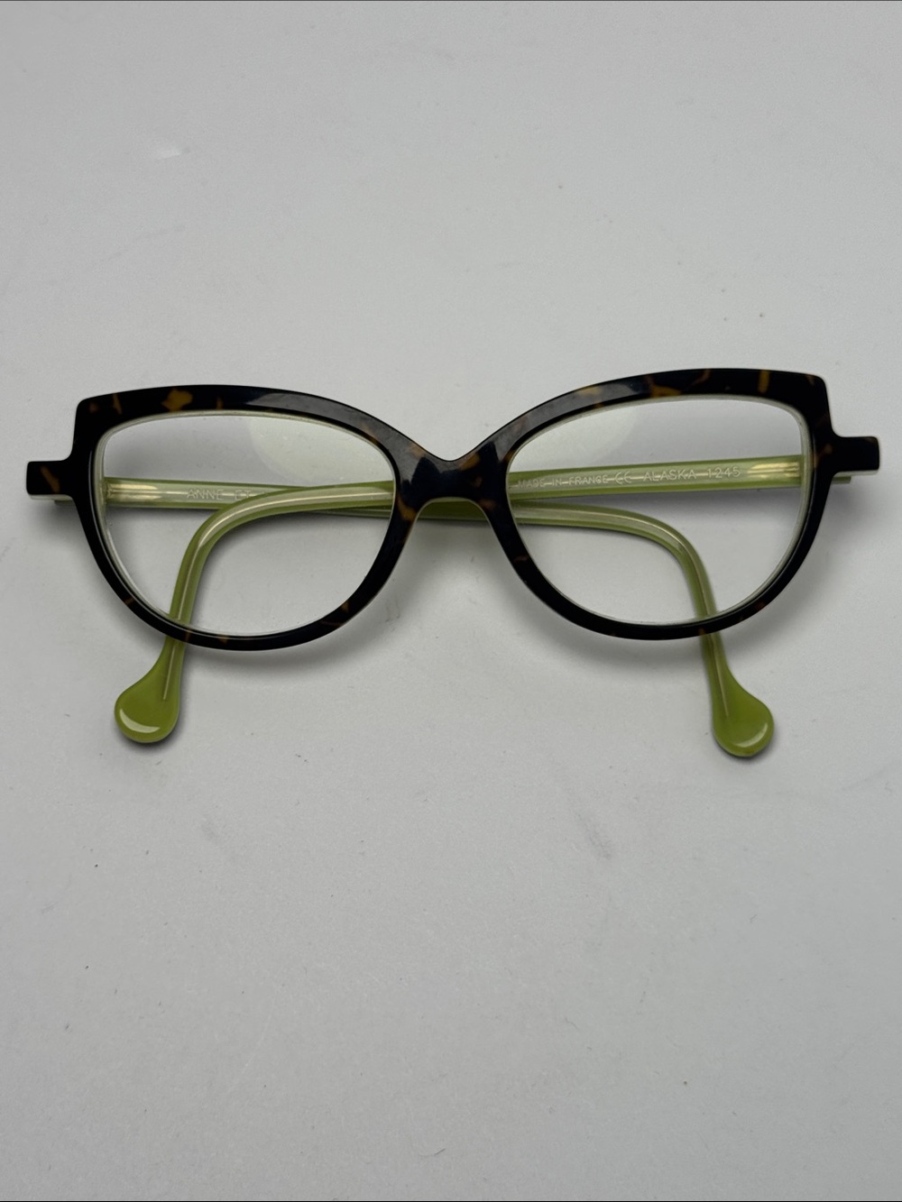 ANNE ET VALENTIN Tortoiseshell Pale Green Slight Cat-Eye Glasses Made in France